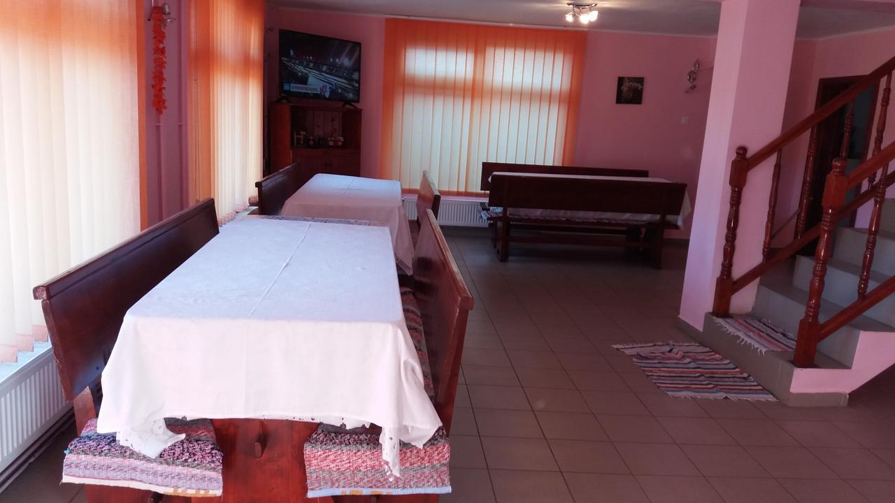 Casa Andreea-Maria Hotel Vartop Exterior photo